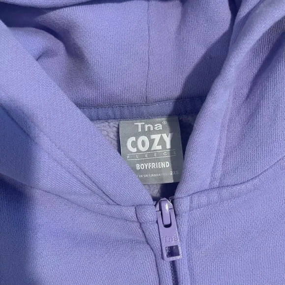 Aritzia Cozy fleece boyfriend boxy zip up hoodie - Picture 2 of 2